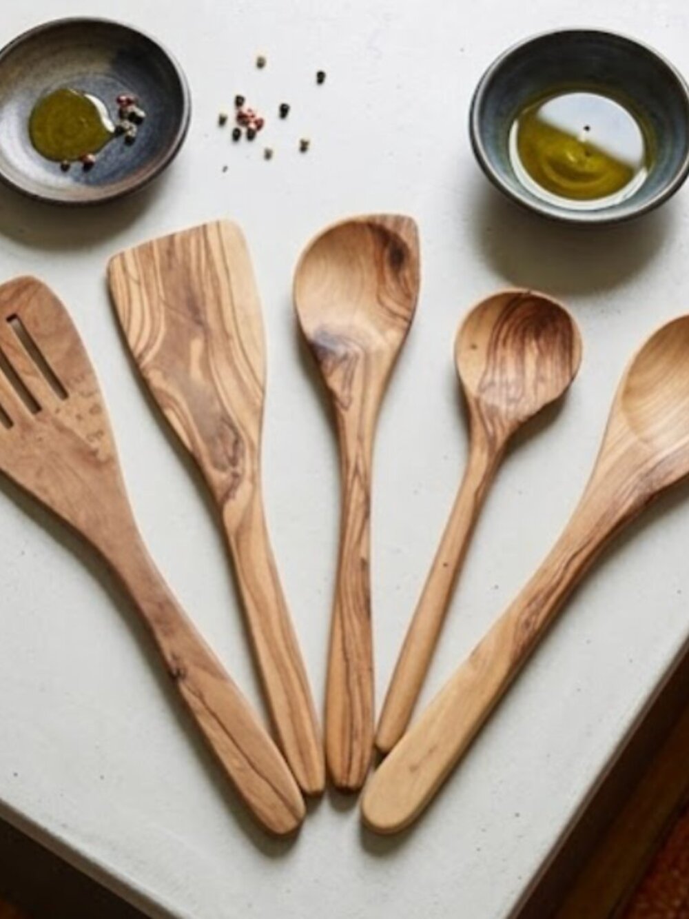 Brand NEW Handcrafted Olive Wood Kitchen Utensil Set (5 Pieces)